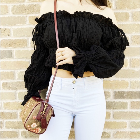 ๐ธCoach Crossbody Signature ๐ธ - Picture 6 of 6